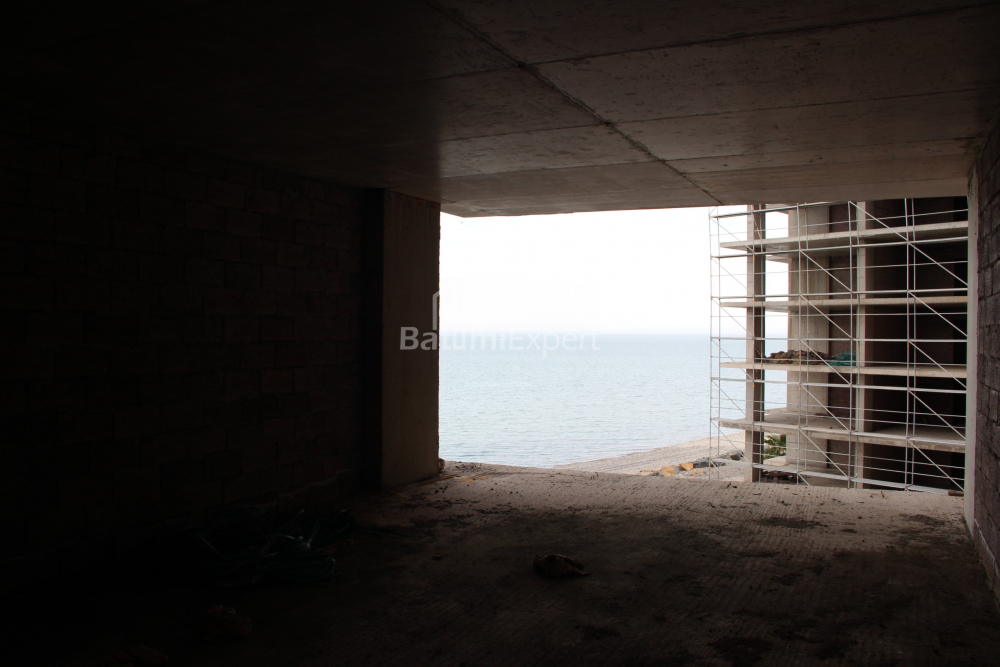 Apartment 42.29 m² - Lech and Maria Kaczynski, Batumi, Georgia