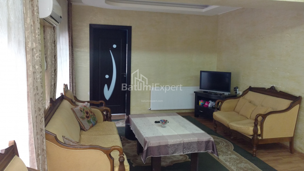 Apartment 106 m² - Zurab Gorgiladze, Batumi, Georgia