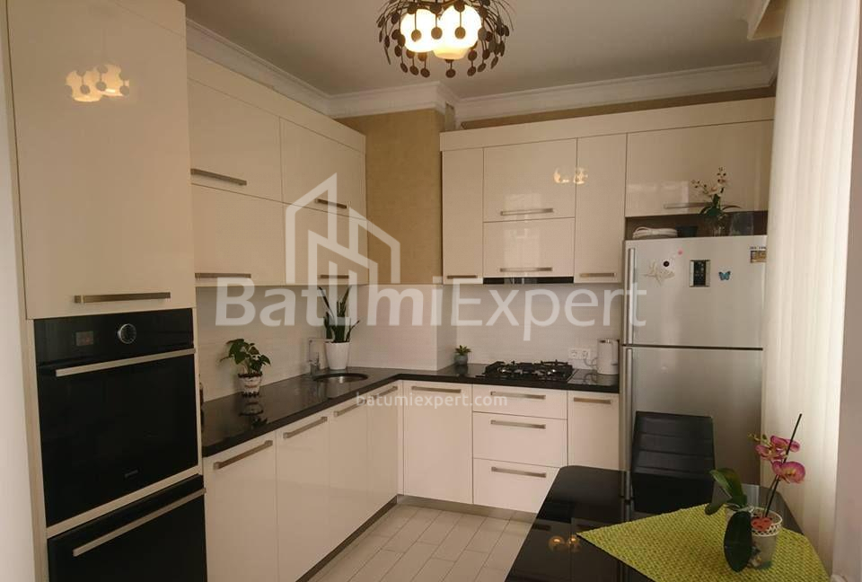 Apartment 90 m² - Niko Pirosmani, Batumi, Georgia