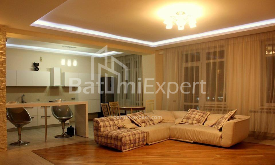Apartment 160 m² - Ilia Chavchavadze, Batumi, Georgia