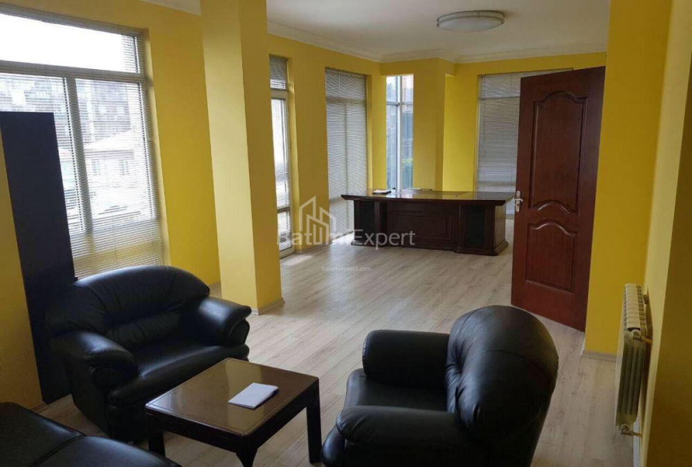 Apartment 122 m² - Mikhail Lermontov, Batumi, Georgia