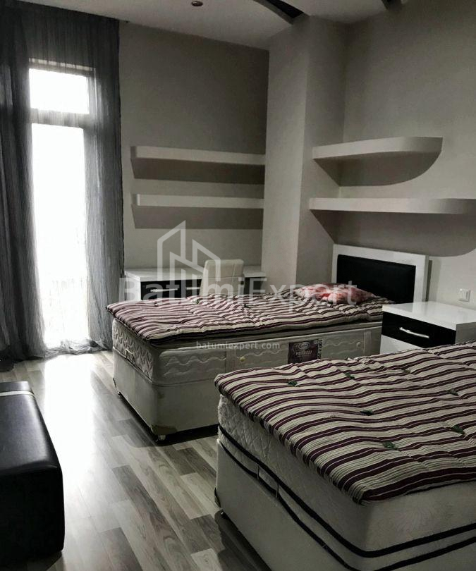 Apartment 96 m² - Vakhtang Gorgasali, Batumi, Georgia