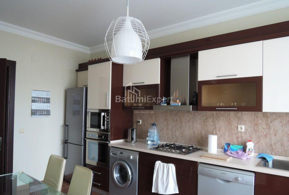 Apartment 180 m² - Ilia Chavchavadze, Batumi, Georgia
