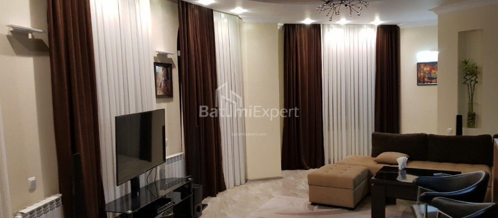 Apartment 133 m² - Ilia Chavchavadze, Batumi, Georgia
