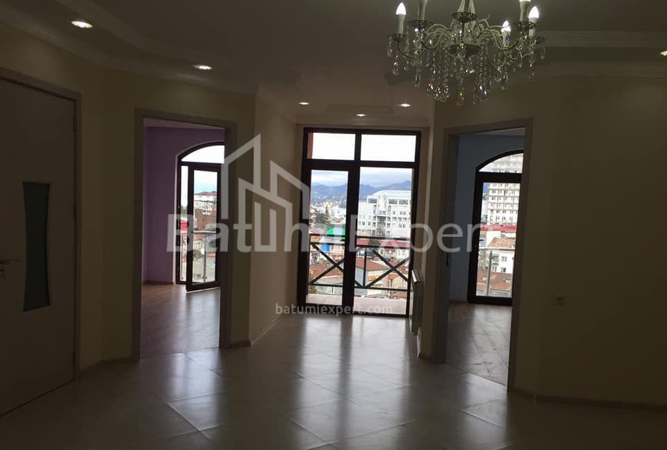 Apartment 73 m² - Ilia Chavchavadze, Batumi, Georgia