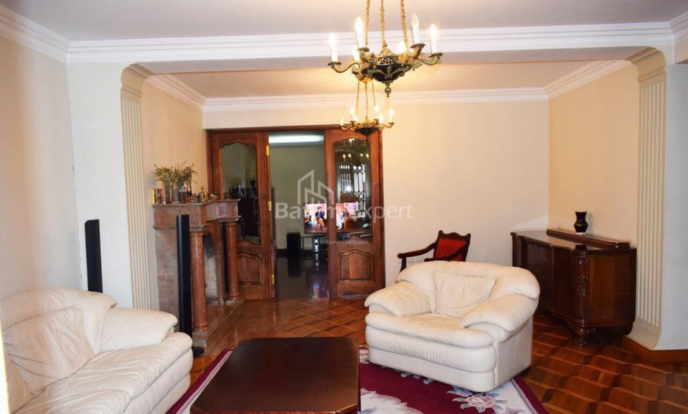 Apartment 120 m² - Zurab Gorgiladze, Batumi, Georgia