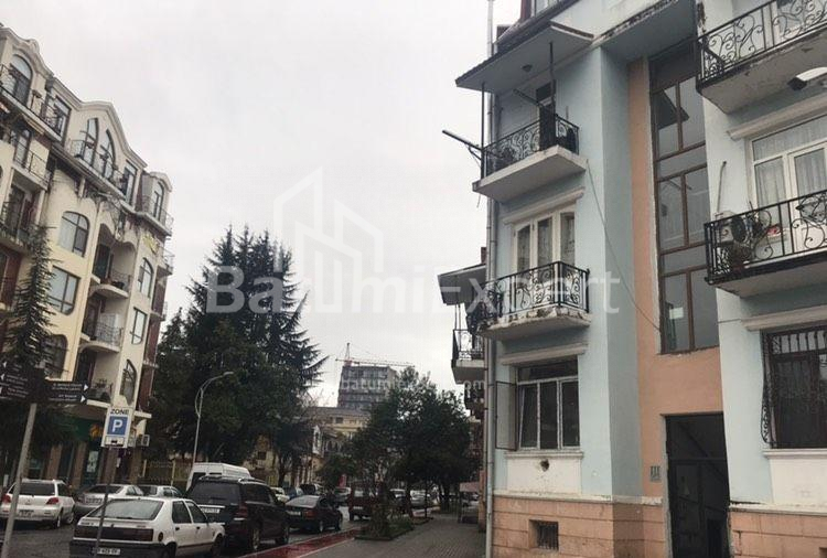 Apartment 106 m² - Vakhtang Gorgasali, Batumi, Georgia