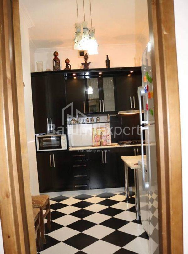 Apartment 77 m² - Vakhtang Gorgasali, Batumi, Georgia