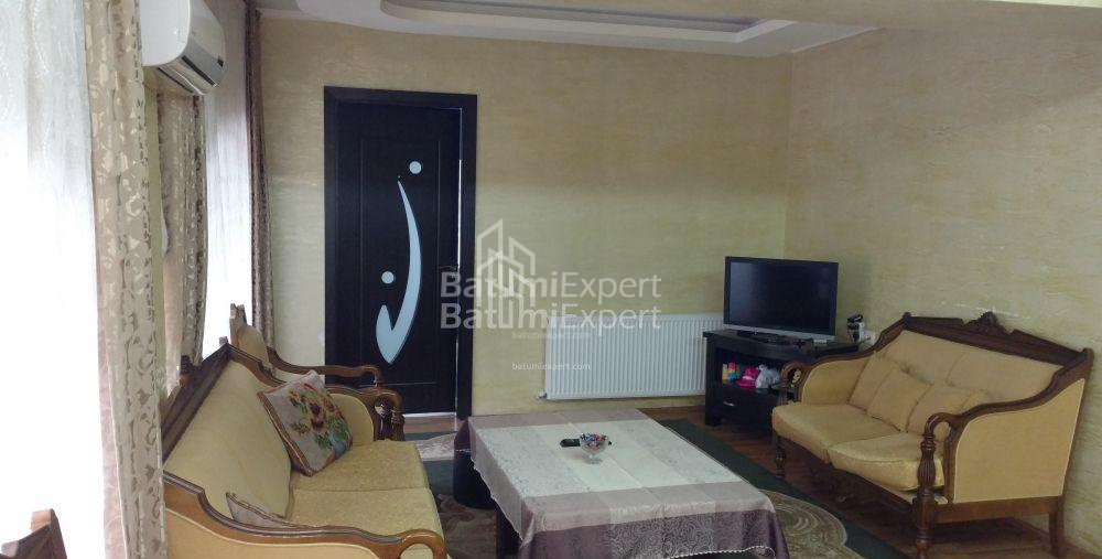 Apartment 106 m² - Zurab Gorgiladze, Batumi, Georgia