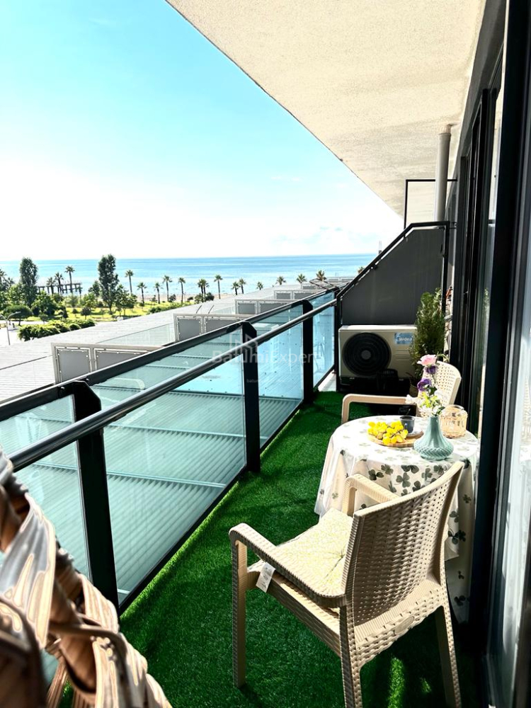 Apartment 57 m² - Lech and Maria Kaczynski, Batumi, Georgia