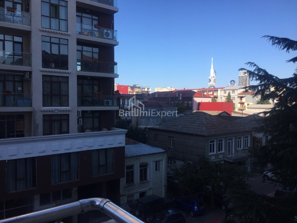 Apartment 81 m² - King Parnavaz, Batumi, Georgia