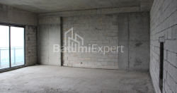 Apartment 2-room 75.9 m² - Lech and Maria Kaczynski, Batumi