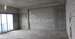 Apartment 2-room 76.1 m² - Lech and Maria Kaczynski, Batumi