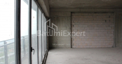 Apartment 2-room 76.1 m² - Lech and Maria Kaczynski, Batumi
