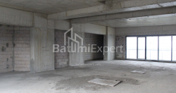 Apartment 2-room 173.7 m² - Lech and Maria Kaczynski, Batumi