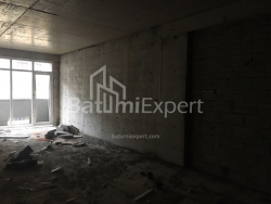 Apartment 70.4 m² - Vakhtang Gorgasali, Batumi, Georgia
