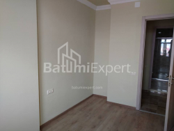Apartment 4-room 72 m² - Petre Melikishvili, Batumi