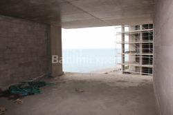 Apartment 42.29 m² - Lech and Maria Kaczynski, Batumi, Georgia