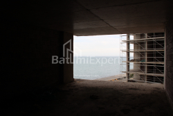 Apartment 2-room 42.3 m² - Lech and Maria Kaczynski, Batumi