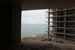 Apartment 42.75 m² - Lech and Maria Kaczynski, Batumi, Georgia
