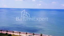 Apartment 1-room 33.2 m² - Lech and Maria Kaczynski, Batumi