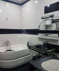 Apartment 187 m² - Vakhtang Gorgasali, Batumi, Georgia