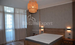 Apartment 2-room 82 m² - Niko Pirosmani, Batumi