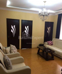 Apartment 4-room 98 m² - Zurab Gorgiladze, Batumi