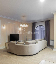 Apartment 4-room 140 m² - Yuryevskaya, Batumi