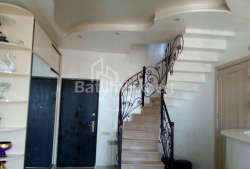 Apartment 4-room 75 m² - Ilia Chavchavadze, Batumi