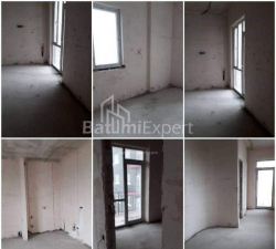 Apartment 3-room 77 m² - Peter Bagrationi, Batumi