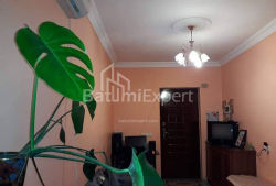 Apartment 3-room 42 m² - General Aslan Abashidze, Batumi