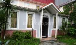 Apartment 3-room 75 m² - Yuryevskaya, Batumi