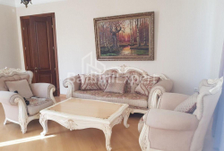 Apartment 4-room 250 m² - Yuryevskaya, Batumi