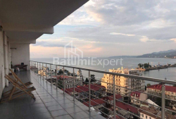 Apartment 3-room 160 m² - Yuryevskaya, Batumi