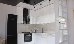 Apartment 3-room 80 m² - Zurab Gorgiladze, Batumi