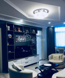 Apartment 4-room 90 m² - Galaktion Tabidze, Batumi