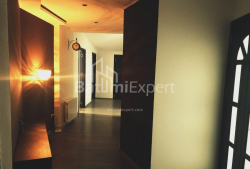Apartment 5-room 143 m² - Iusuf Kobaladze, Batumi