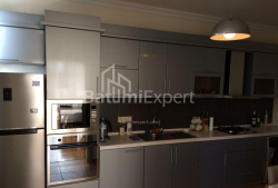 Apartment 4-room 202 m² - Ilia Chavchavadze, Batumi