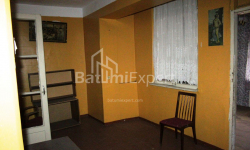 Apartment 4-room 104 m² - Ivane Javakhishvili, Batumi