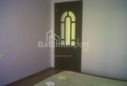 Apartment 3-room 80 m² - Yuryevskaya, Batumi