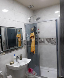 Apartment 6-room 110 m² - Ivane Javakhishvili, Batumi