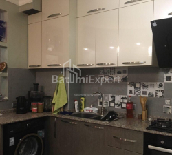 Apartment 3-room 90 m² - Zurab Gorgiladze, Batumi