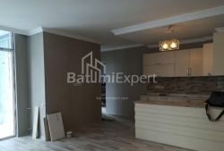 Apartment 3-room 72 m² - Niko Pirosmani, Batumi