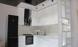 Apartment 3-room 80 m² - Zurab Gorgiladze, Batumi