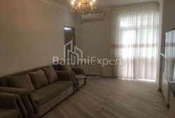 Apartment 3-room 80 m² - Shalva Inasaridze, Batumi