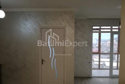 Apartment 3-room 80 m² - Petre Melikishvili, Batumi
