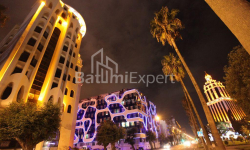 Apartment 3-room 60 m² - Rustaveli, Batumi
