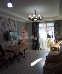 Apartment 3-room 60 m² - Galaktion Tabidze, Batumi