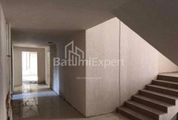 Apartment 4-room 119 m² - Yuryevskaya, Batumi
